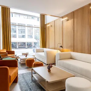 4* Hotel Business