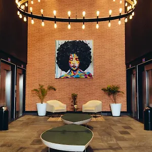 4* Hotel Onomo Center