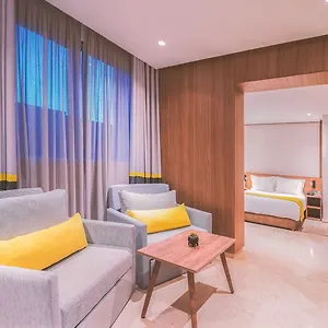 4* Hotel Oum Palace &