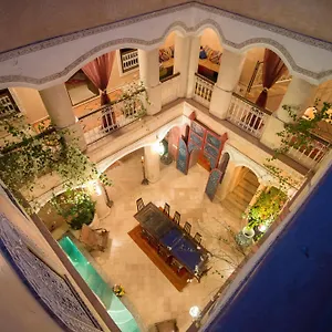 **** Riad Lorsya Maroc