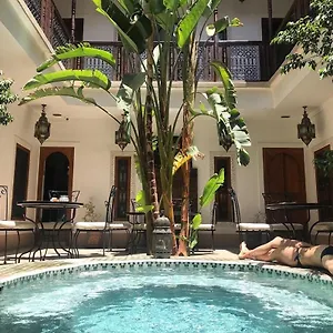 *** Riad Smara Maroc